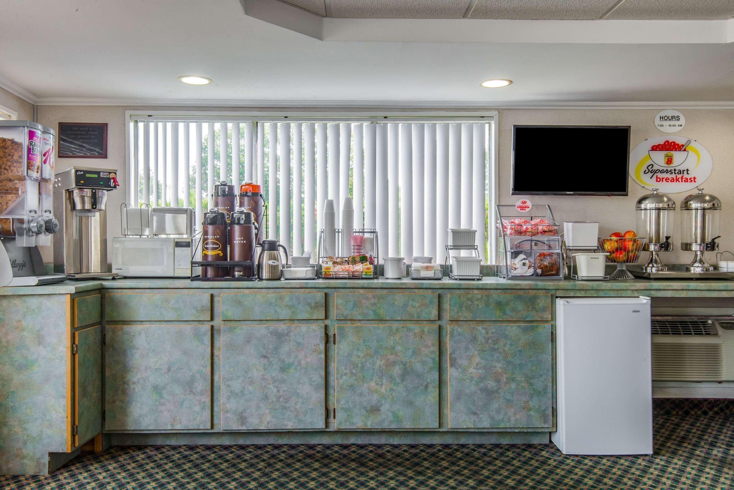 Relax Inn Cape Cod West Yarmouth Hyannis Екстериор снимка